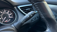 Nissan Qashqai 1.3 DiG-T 160 N-Connecta 5dr Petrol Hatchback